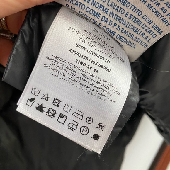 Monclear jacket with hood - Picture 5 of 13